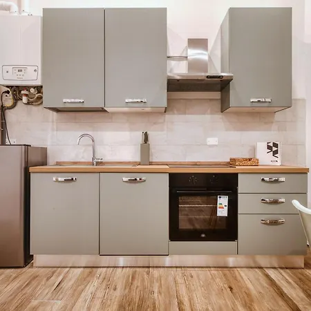 Santa Giulia Suite - 3Min Rogoredo - Self Check In Apartament